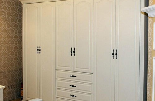 實木衣柜哪種木材好 實木衣柜價格如何